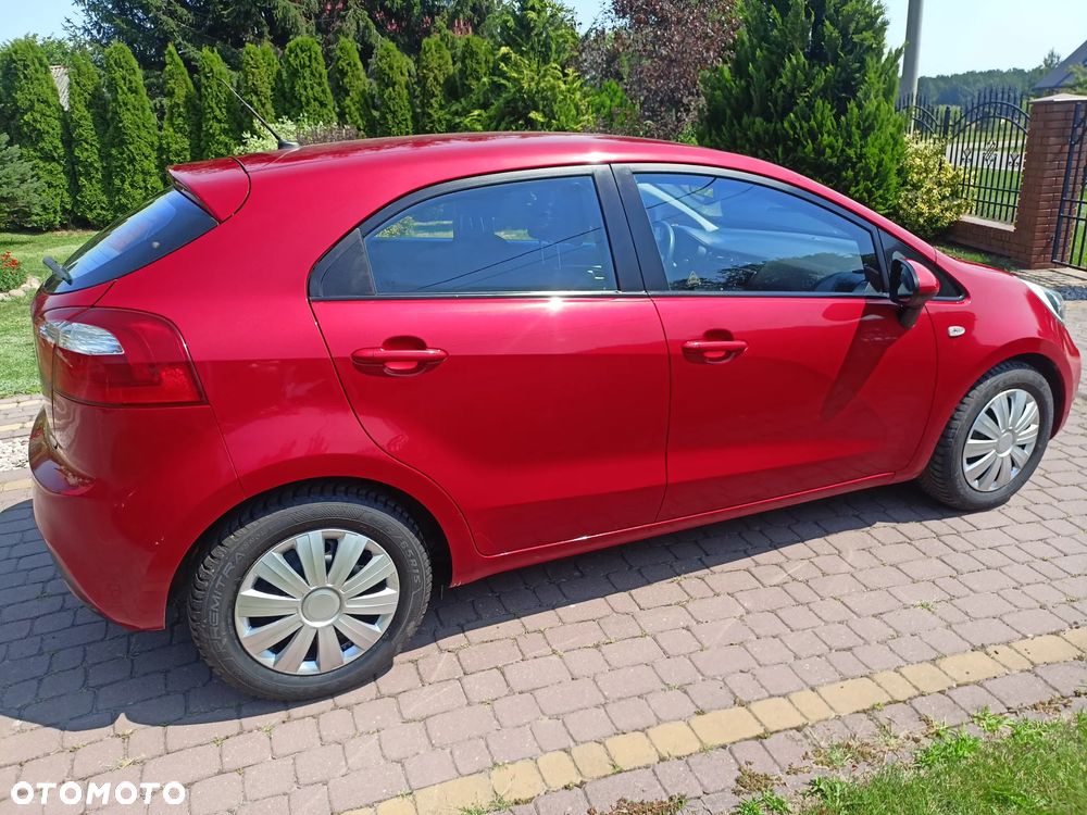 Kia Rio 1.2 Business Line - 3