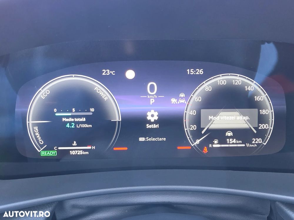Toyota C-HR 1.8 Hybrid Team Deutschland - 34