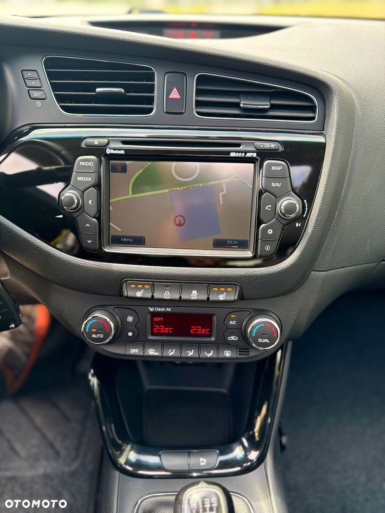 Kia Ceed 1.6 CRDi Business Line - 27
