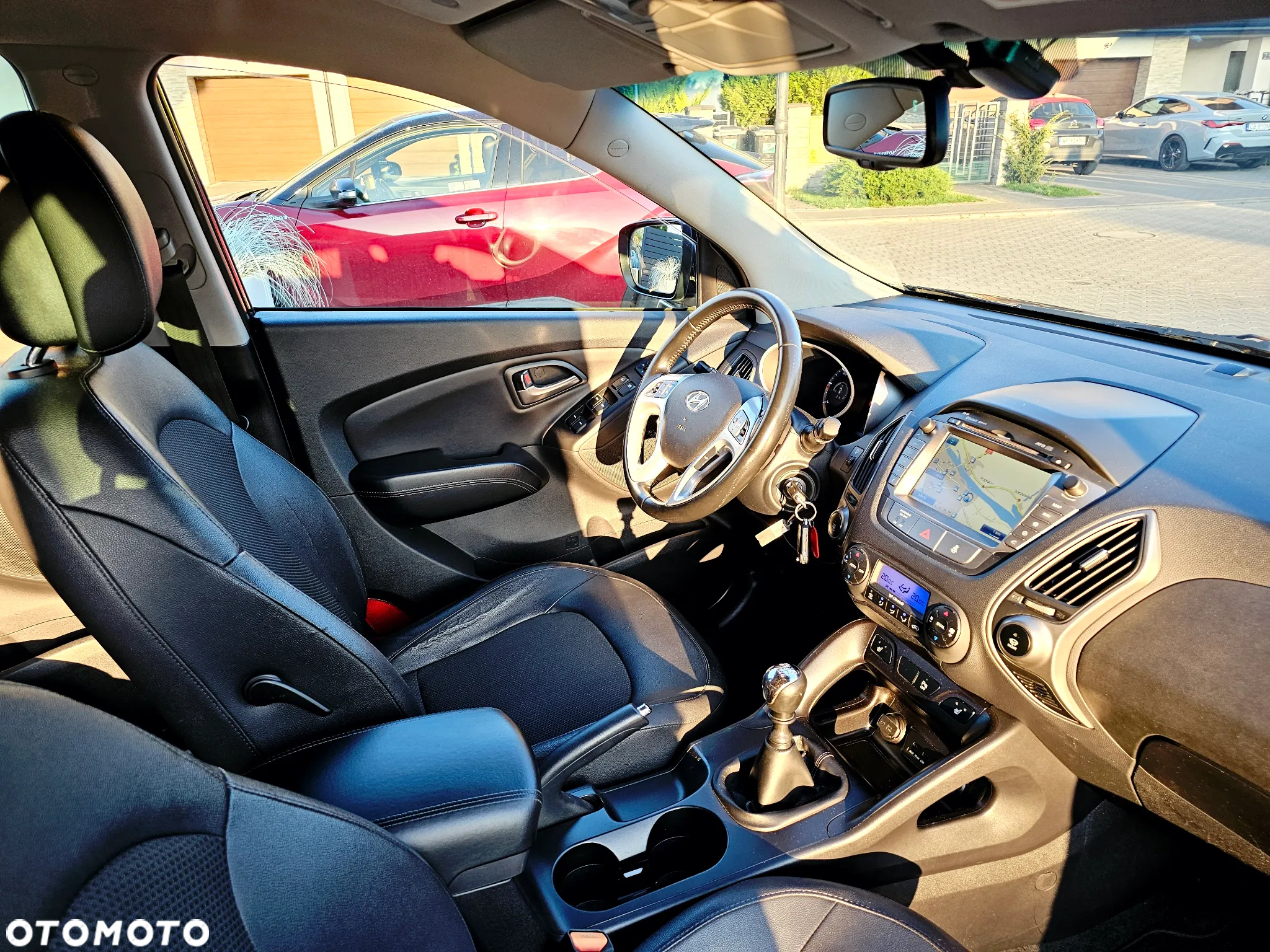 Hyundai ix35 2.0 CRDi Premium 2WD - 17