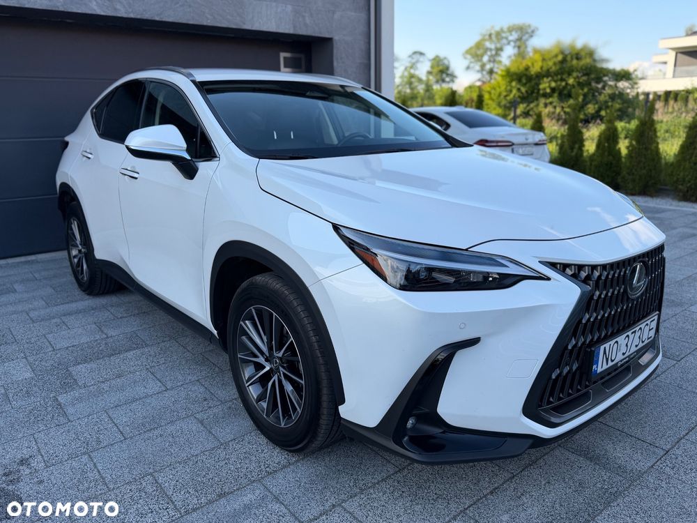 Lexus NX 350h Prestige AWD - 3