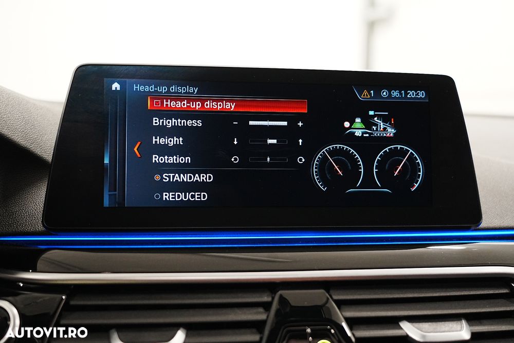 BMW Seria 5 520d Touring Aut. Sport Line - 14