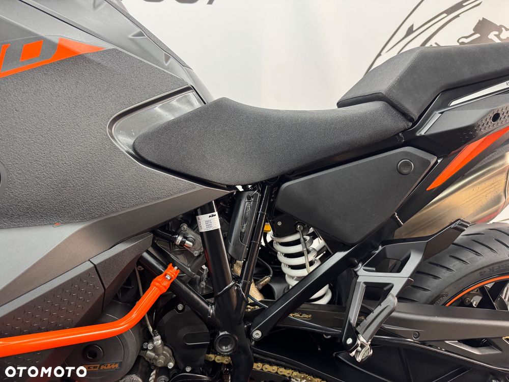 KTM Super Adventure - 16