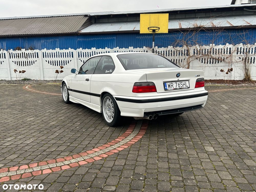 BMW M3 Standard - 3