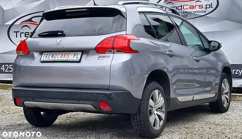 Peugeot 2008 1.6 e-HDi Allure S&S - 29