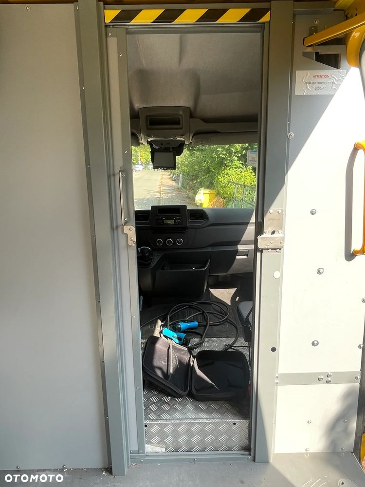 Renault e-Master - 36