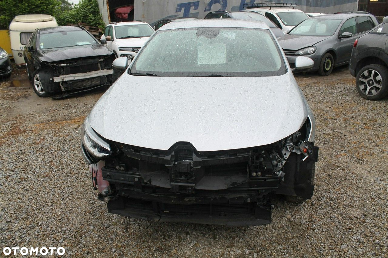 Renault Megane - 2