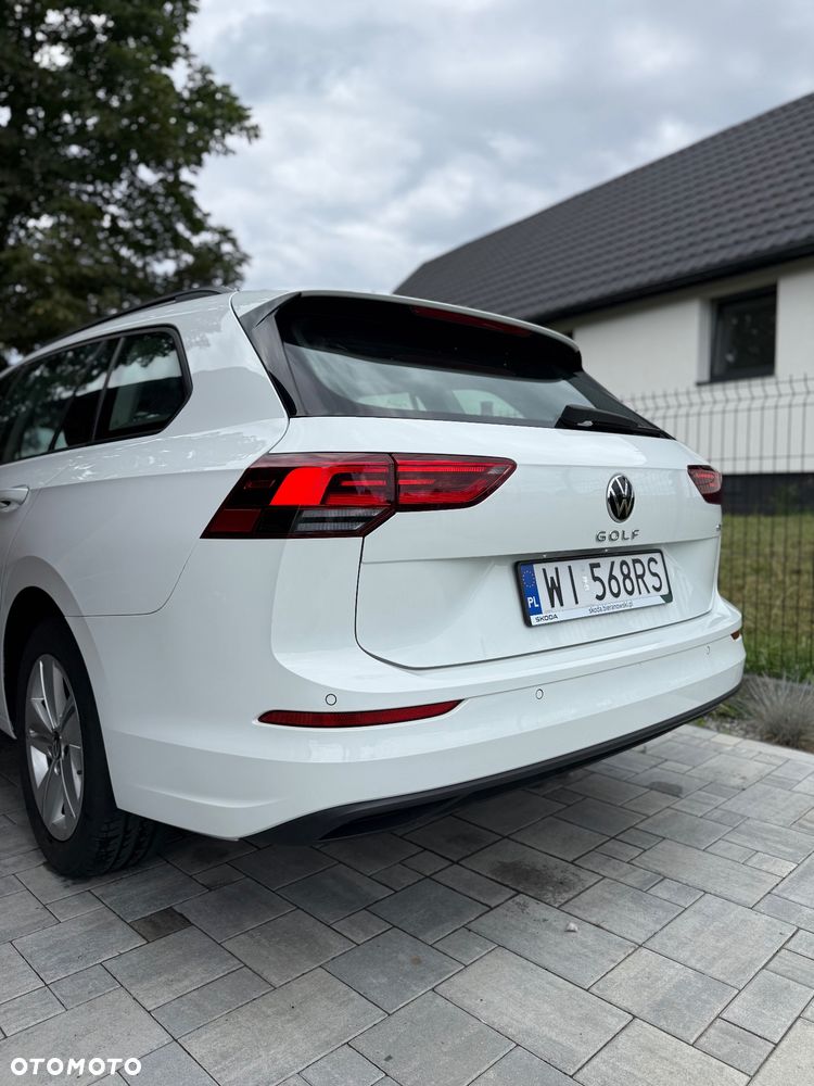 Volkswagen Golf 1.5 eTSI Life DSG - 12