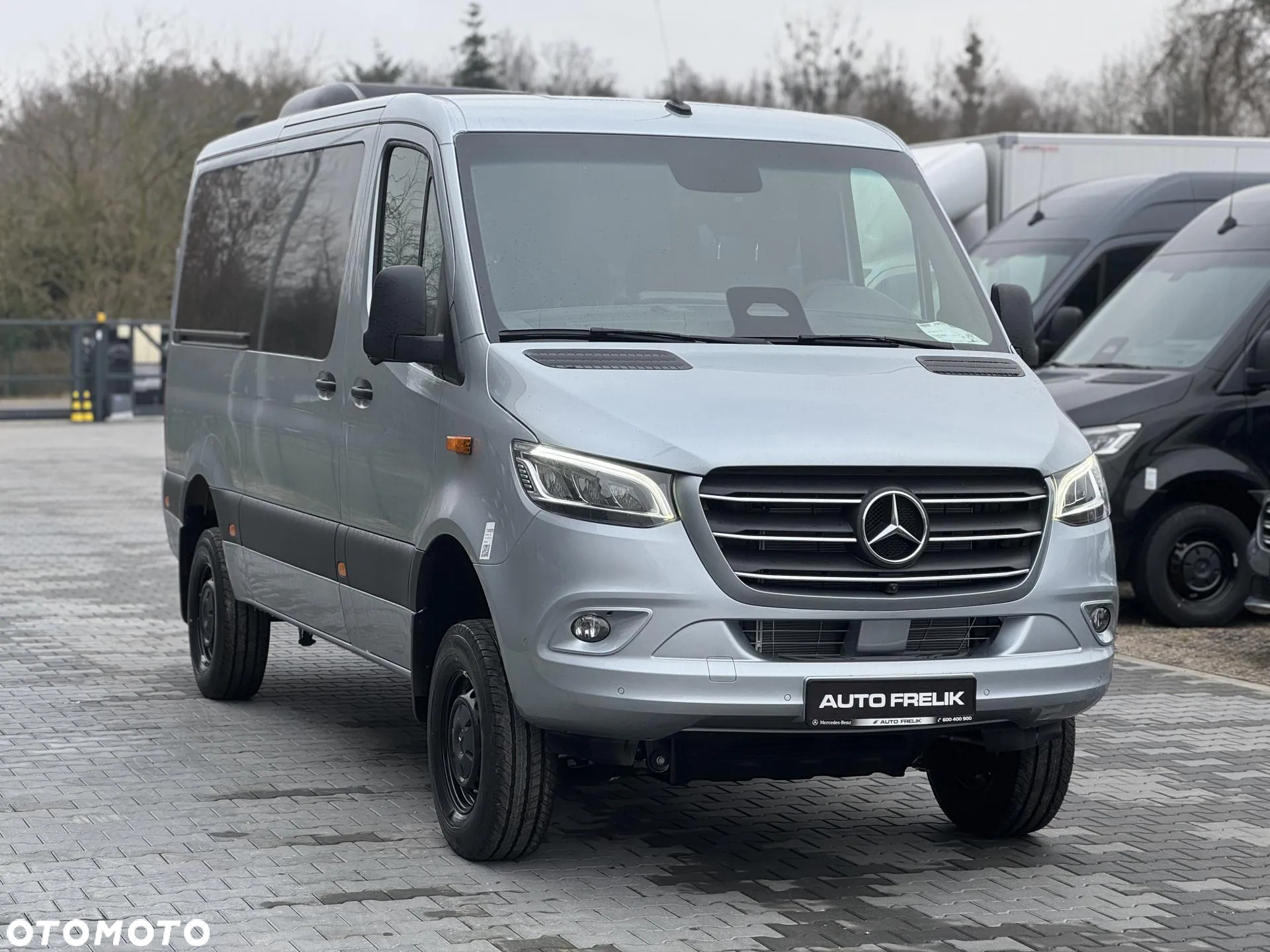 Mercedes-Benz Sprinter - 2