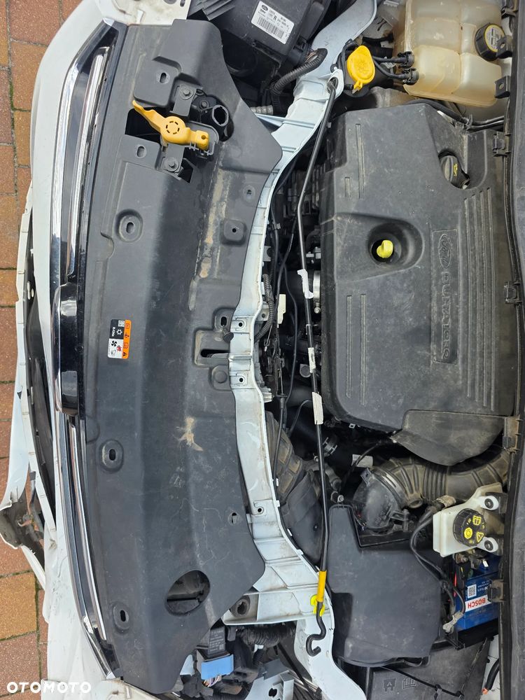 Ford Kuga 2.0 TDCi 4x4 SYNC - 8