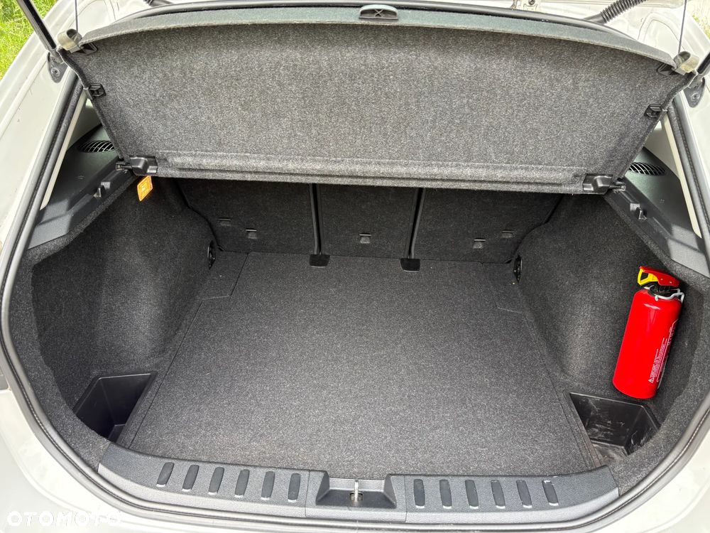 BMW X1 sDrive18d - 19