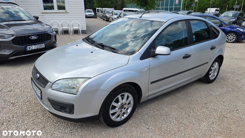 Ford Focus 1.8 Trend - 31