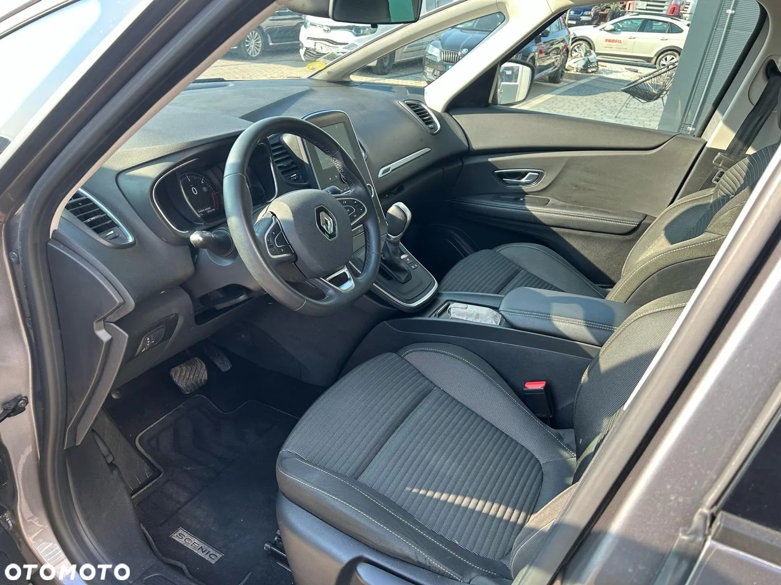 Renault Scenic BLUE dCi 120 EDC LIMITED - 10