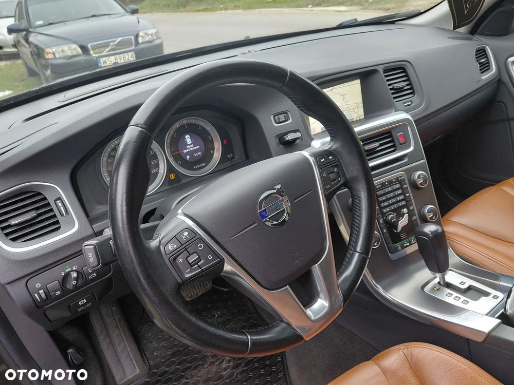 Volvo S60 D3 Geartronic Momentum - 13