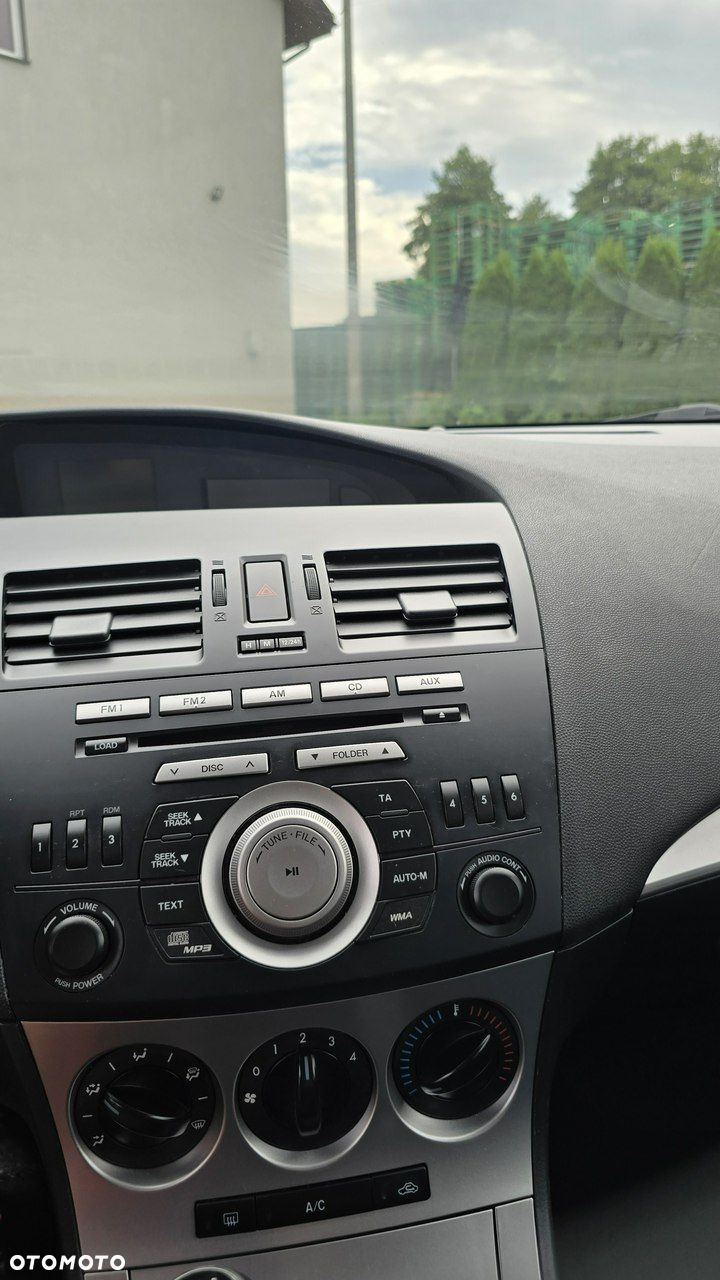 Mazda 3 - 12