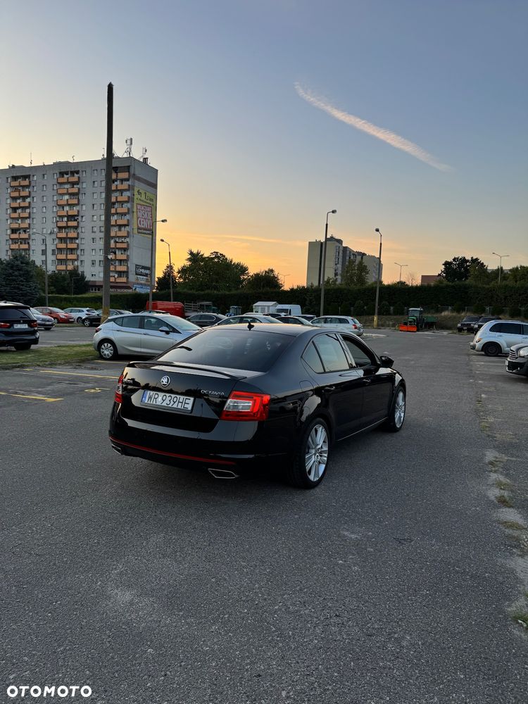 Skoda Octavia 2.0 TDI RS - 1