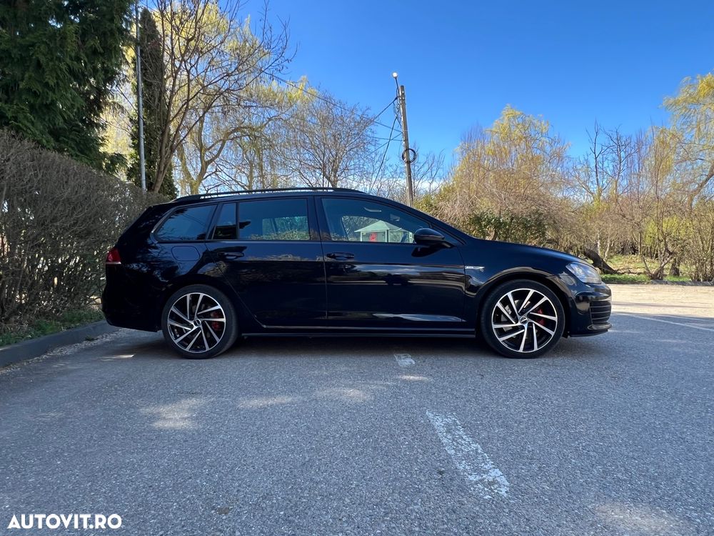 Volkswagen Golf GTD 2.0 TDI SCR DSG - 7