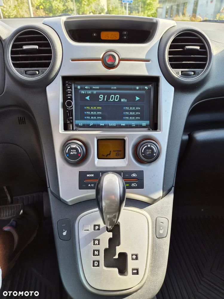 Kia Carens - 20