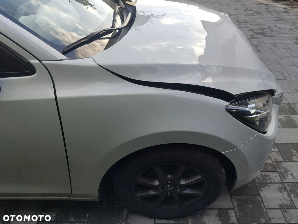 Mazda 2 - 5