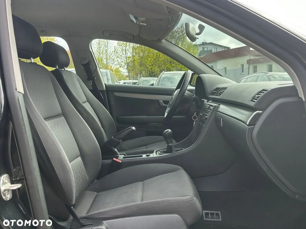 Audi A4 Avant - 14