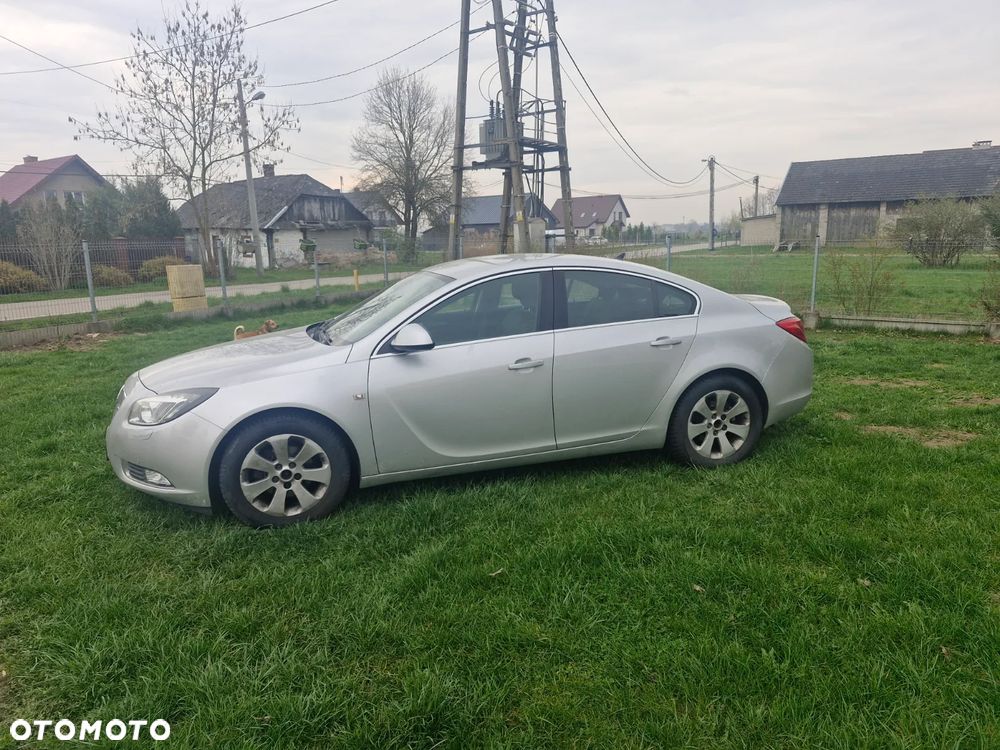 Opel Insignia 2.0 CDTI - 1