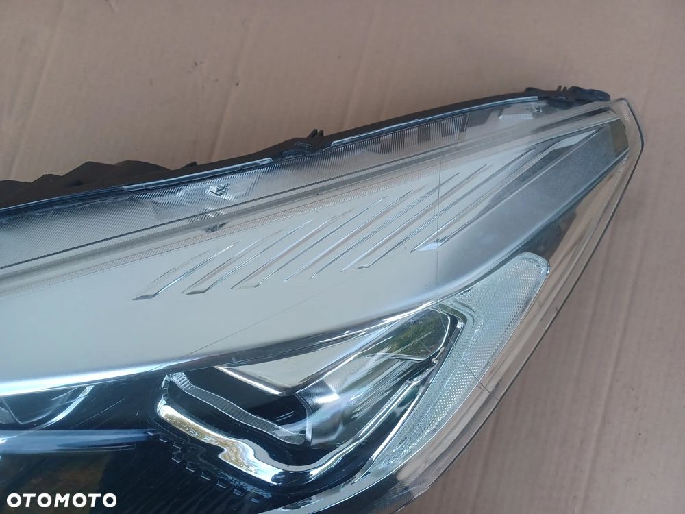 LAMPA PRZEDNIA XENON LED FORD KUGA MK2 LIFT - 31