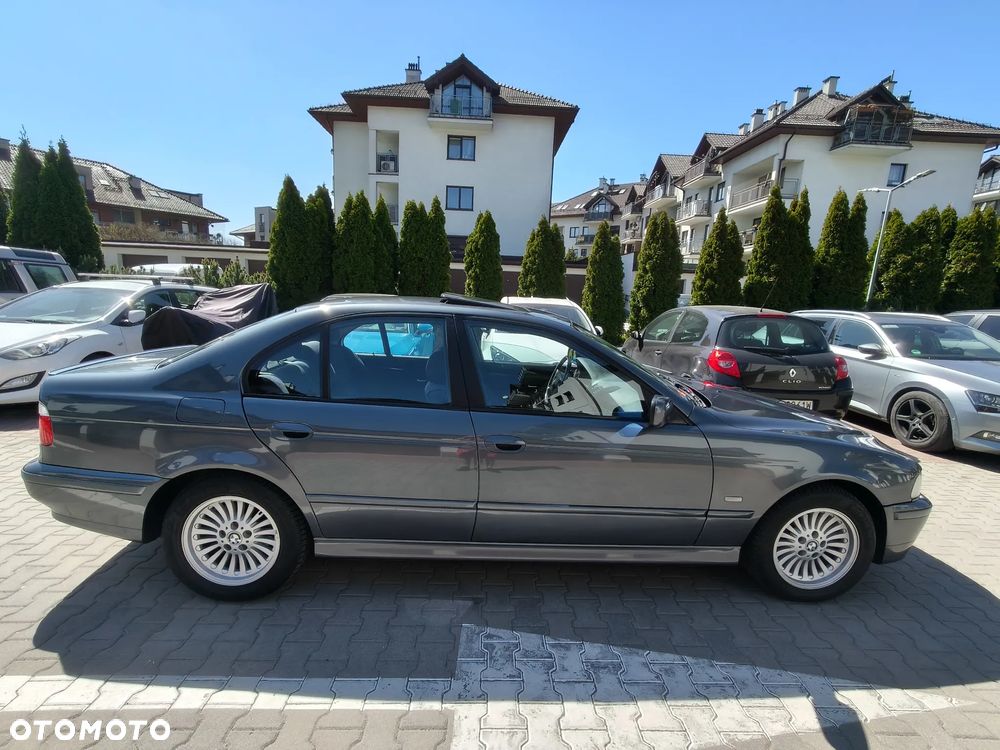 BMW Seria 5 - 30