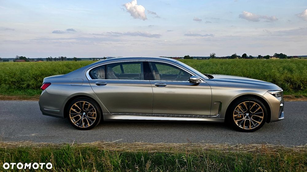 BMW Seria 7 - 5