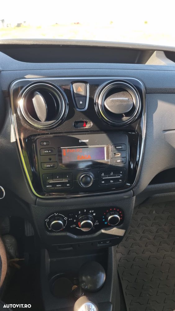 Dacia Dokker 1.5 Blue dCi Laureate - 8