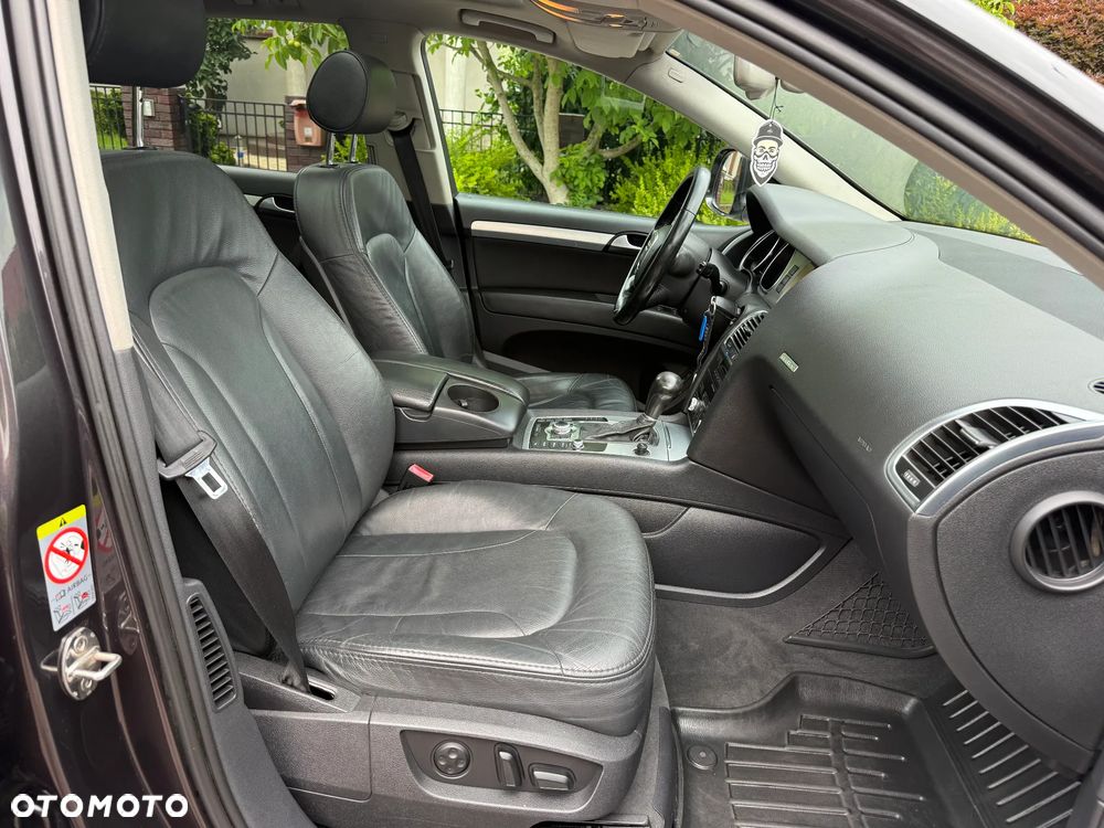 Audi Q7 3.0 TDI DPF quattro tiptronic - 28