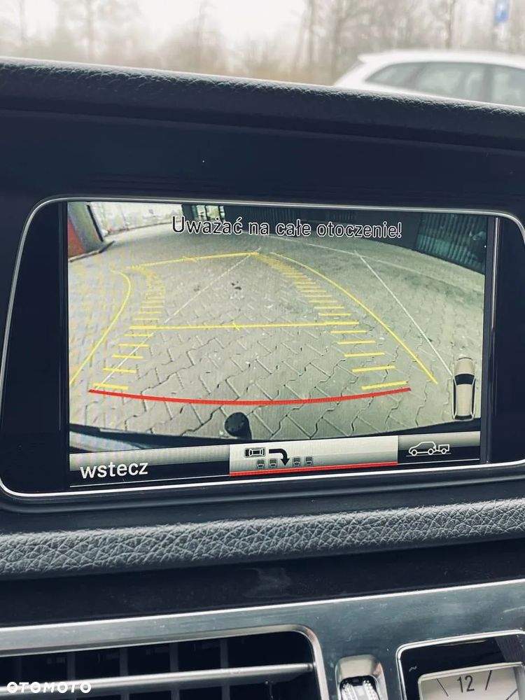 Mercedes-Benz Klasa E - 17