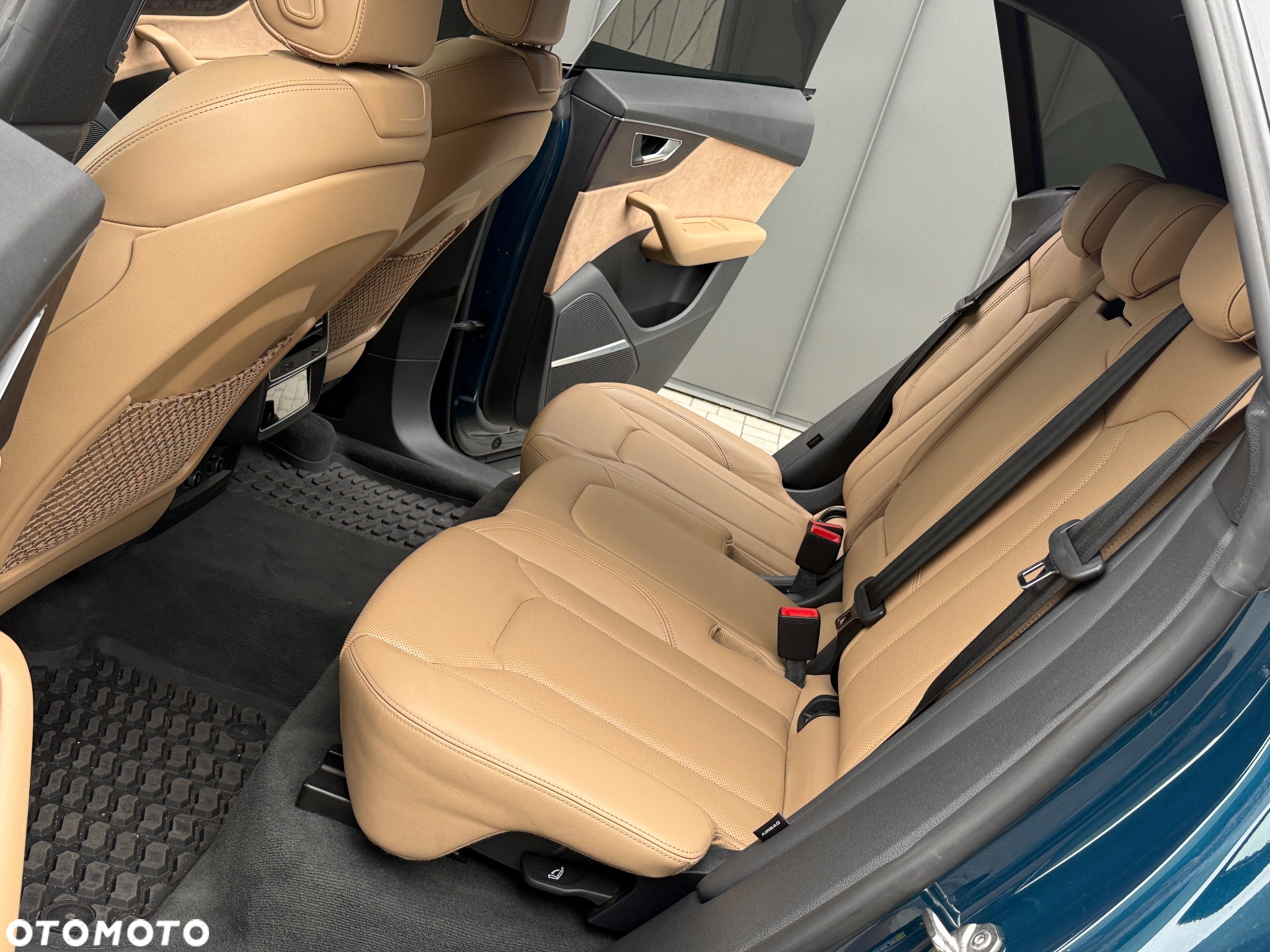 Audi Q8 - 9