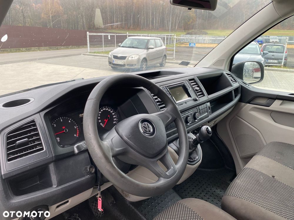 Volkswagen Transporter - 7