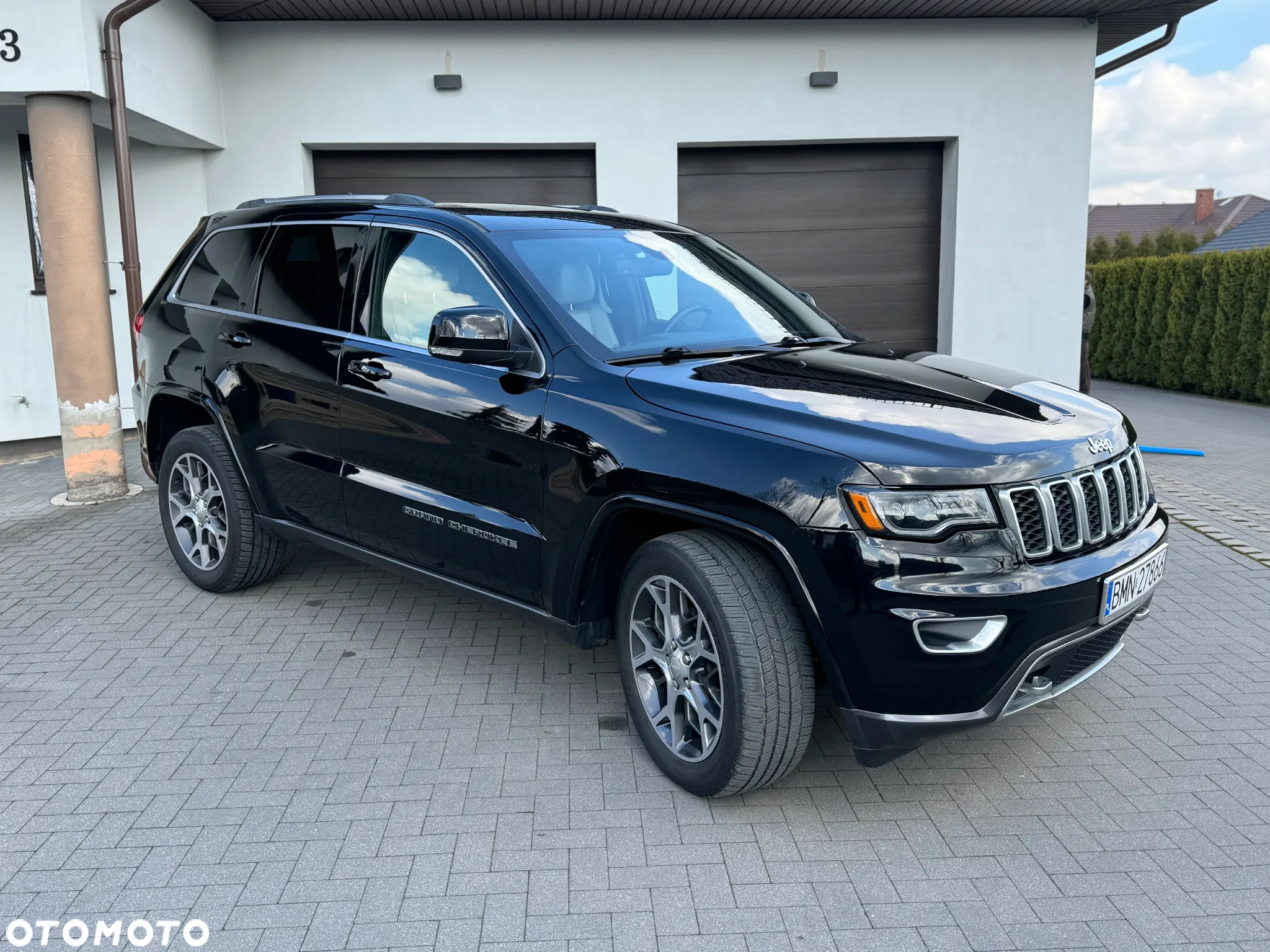 Jeep Grand Cherokee - 3