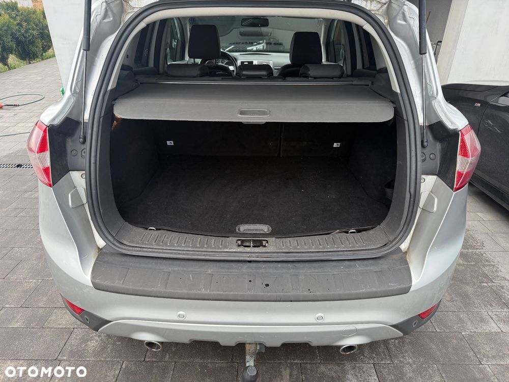 Ford Kuga 2.0 TDCi 4WD Titanium - 25