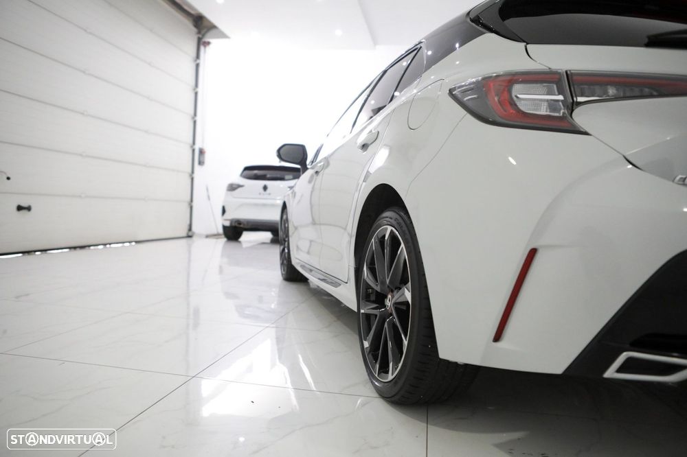Toyota Corolla 2.0 Hybrid GR-Sport - 8