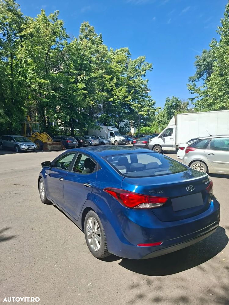 Hyundai Elantra 1.6 MPi Highway+ - 4