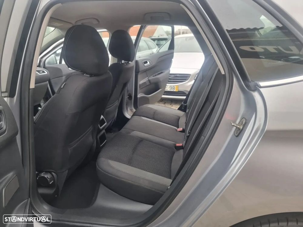 Citroën C4 - 13