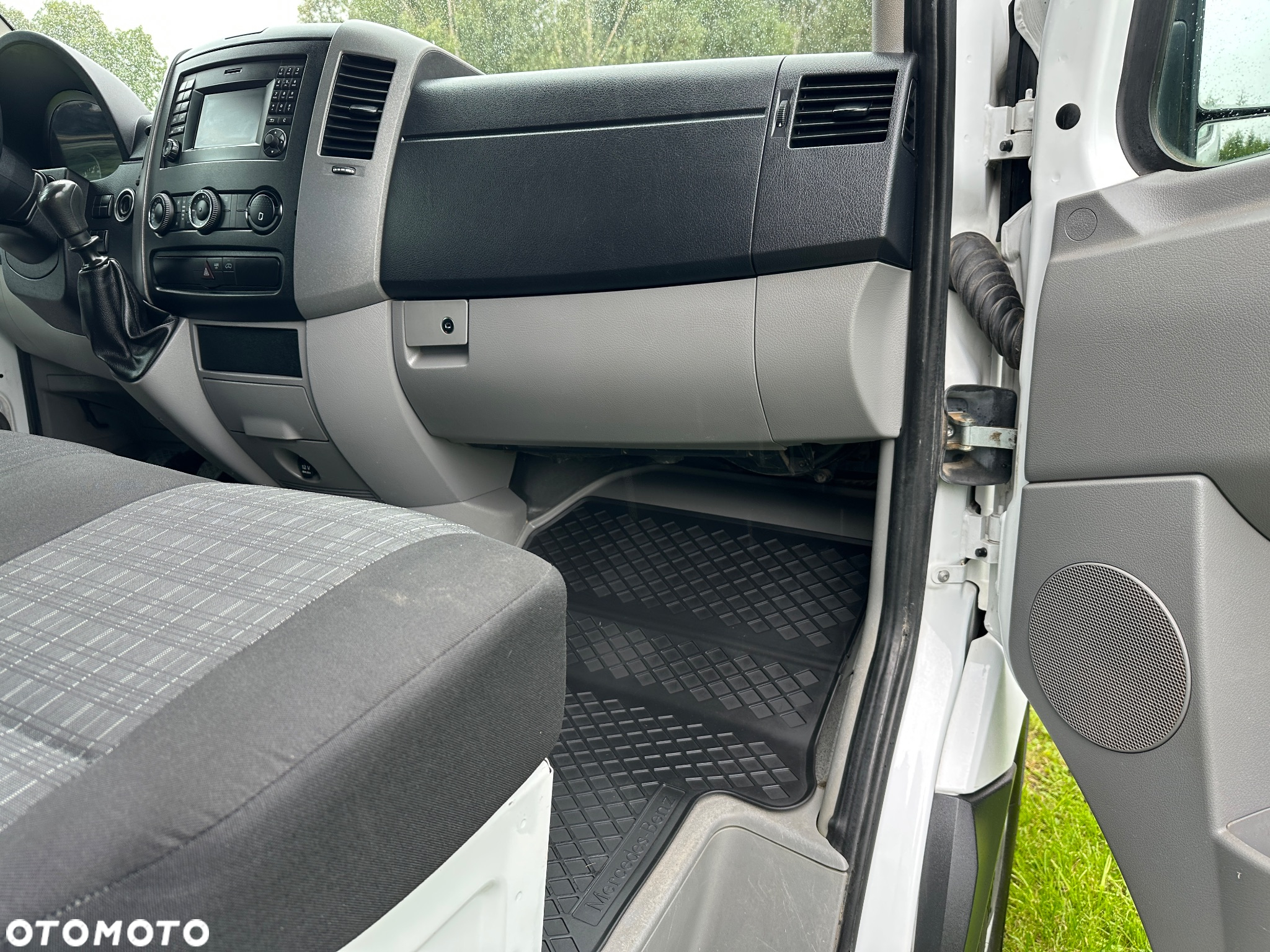 Mercedes-Benz Sprinter - 7