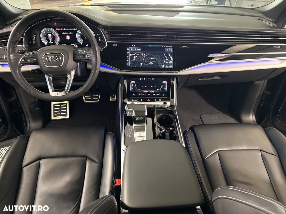 Audi Q8 - 10