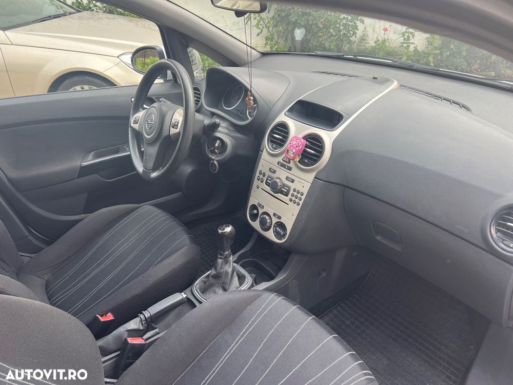 Opel Corsa - 18