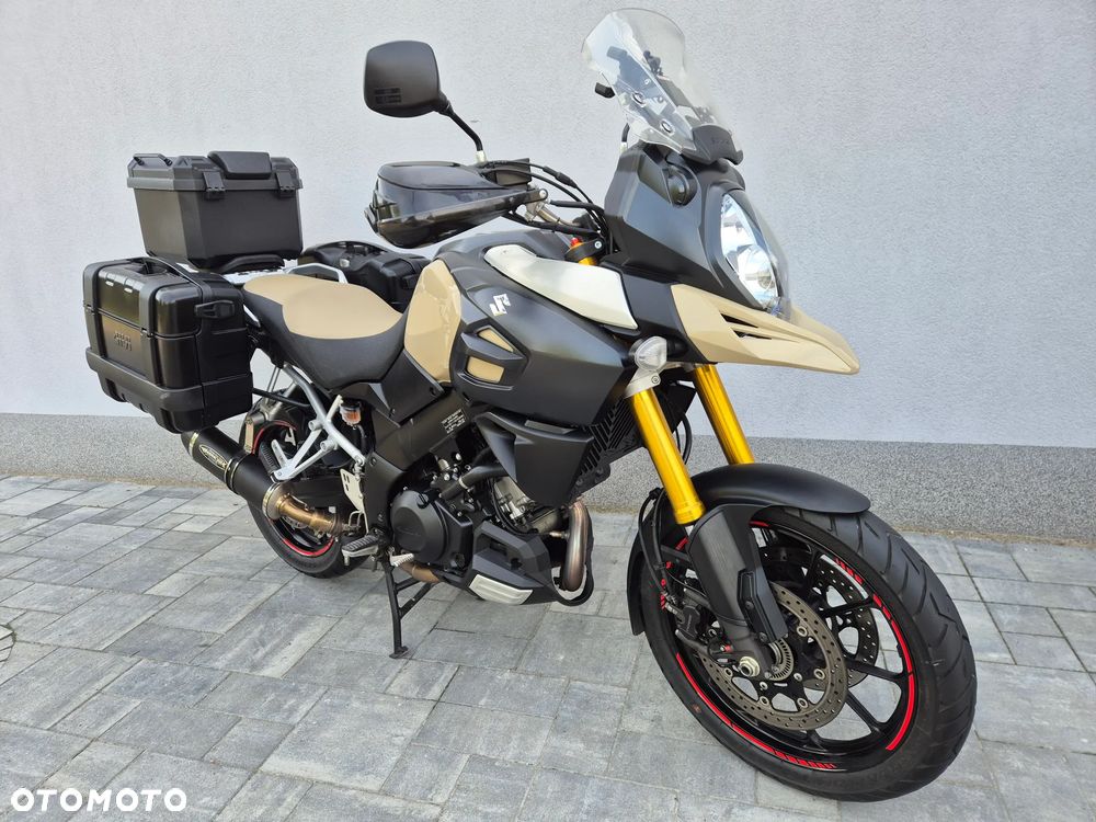 Suzuki V-STROM - 1