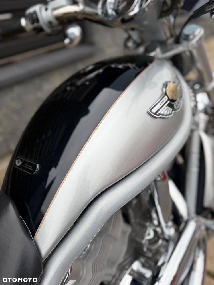 Harley-Davidson V-Rod Street Rod - 19