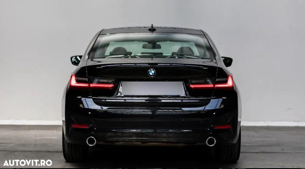 BMW Seria 3 320i AT - 3
