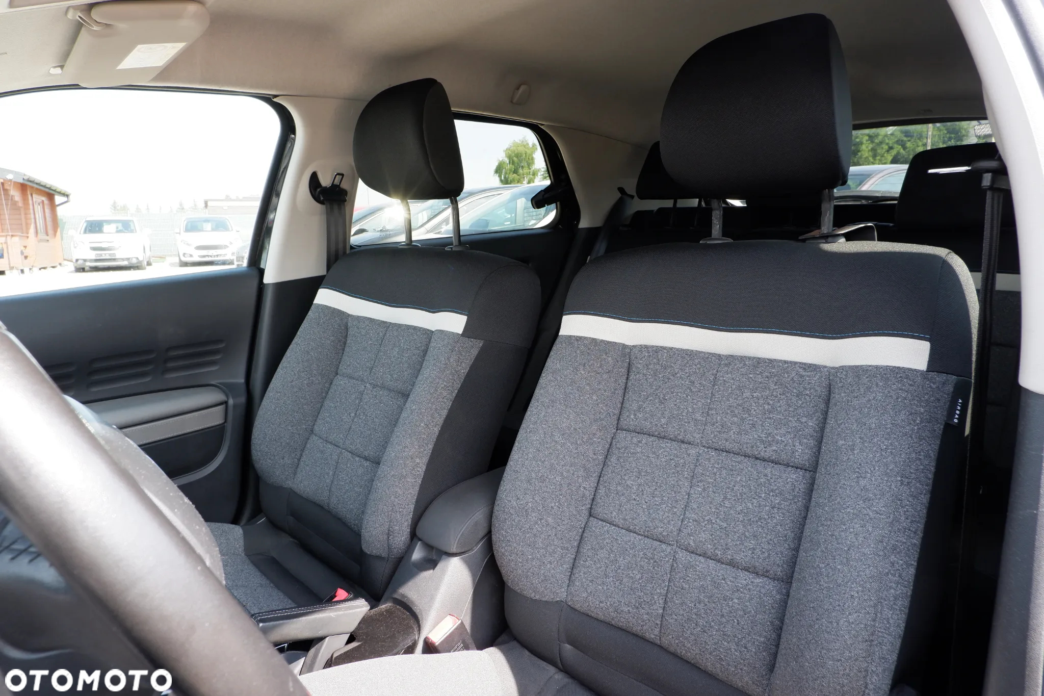 Citroën C4 Cactus Pure Tech 110 Stop&Start EAT6 Selection - 27