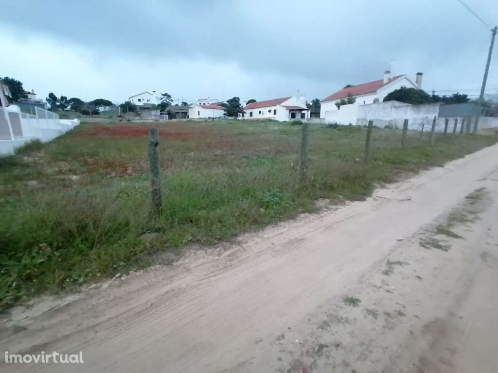 Lote para Construção - Grande imagem: 2/2