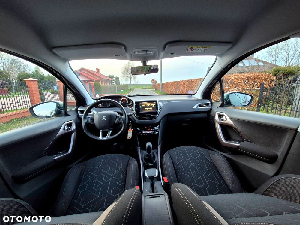 Peugeot 2008 PureTech 82 Style - 28