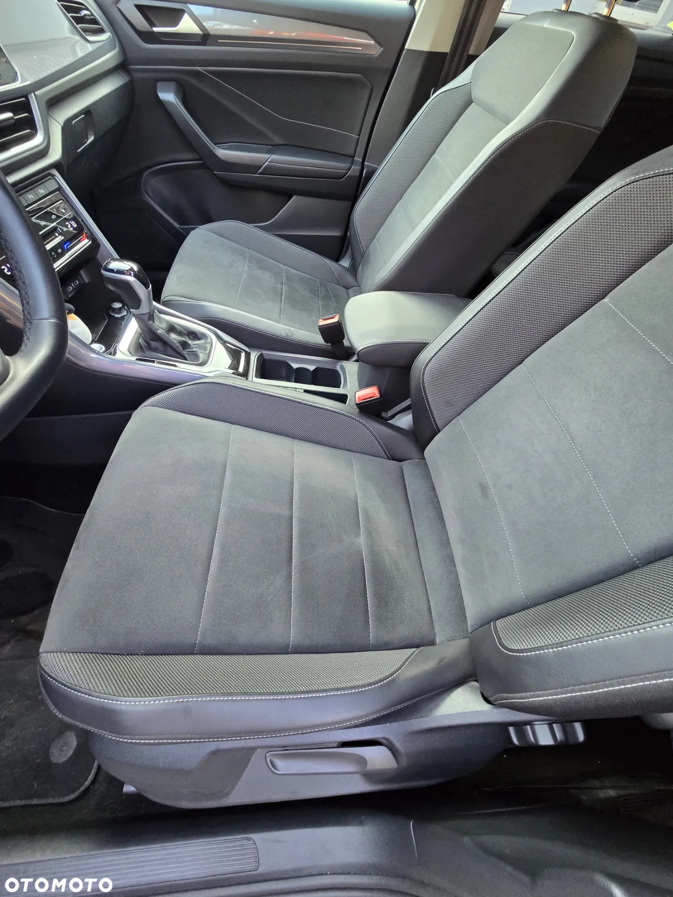 Volkswagen T-Roc 1.5 TSI Style DSG - 26