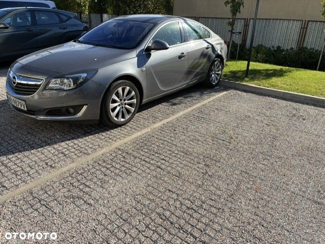 Opel Insignia - 2