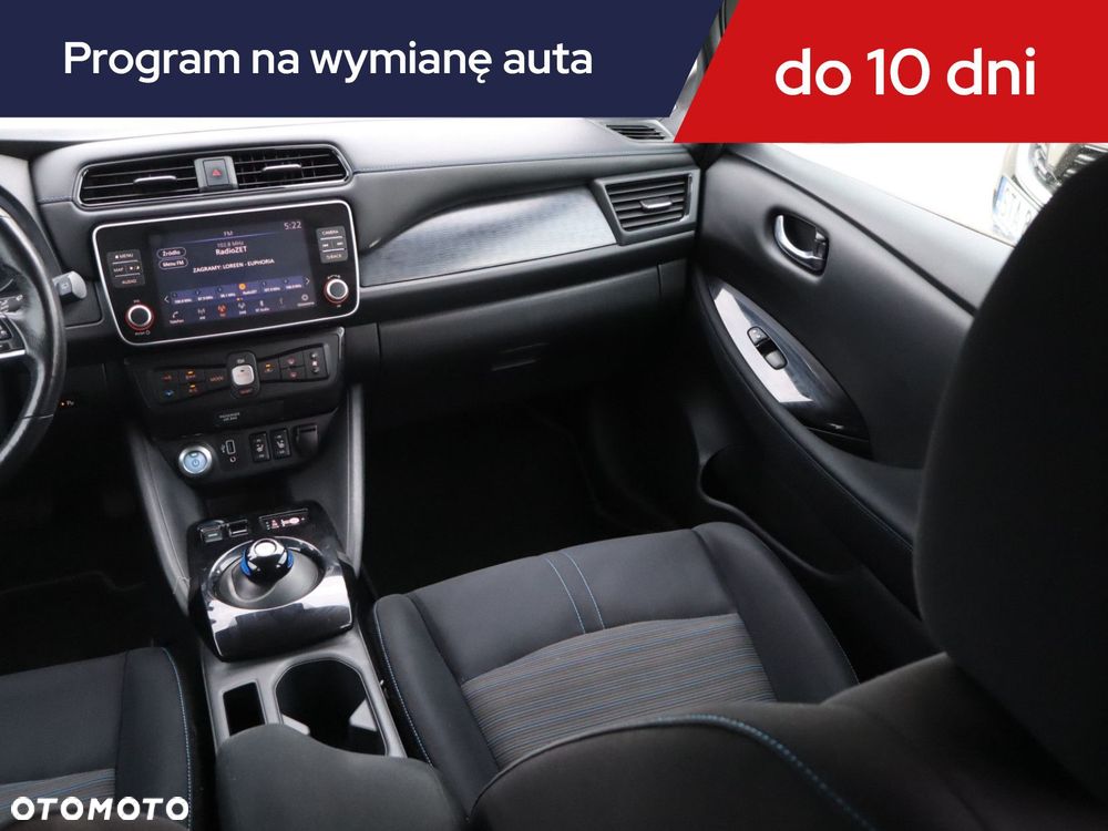 Nissan Leaf - 10
